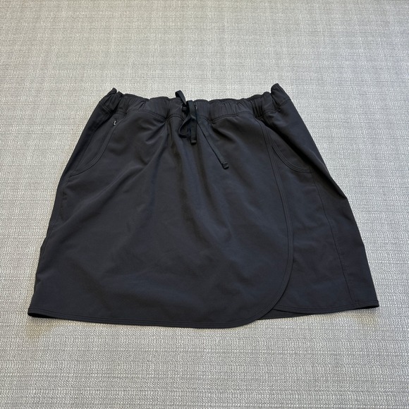 Patagonia Pants - Patagonia Fleetwith Skort‎ Large Black Shorts Activewear Athletic Skirt Outdoor
